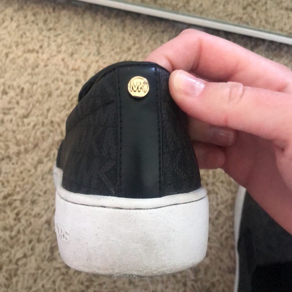 Michael Kors Keaton Slip-on Signature Logo Sneakers - Picture 2 of 5